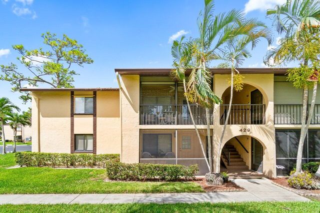 429 Pine Glen Lane C-2, Greenacres, FL 33463