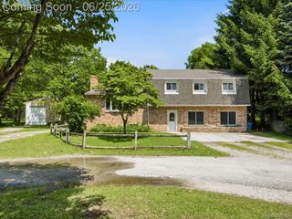 2861 Church Road, Columbus Township, MI 48063