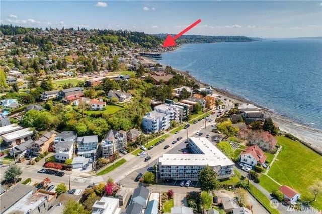 4030 Beach Drive SW, Seattle, WA 98116