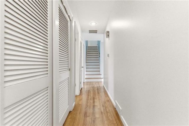 5617 W 86th Terrace, Overland Park, KS 66207