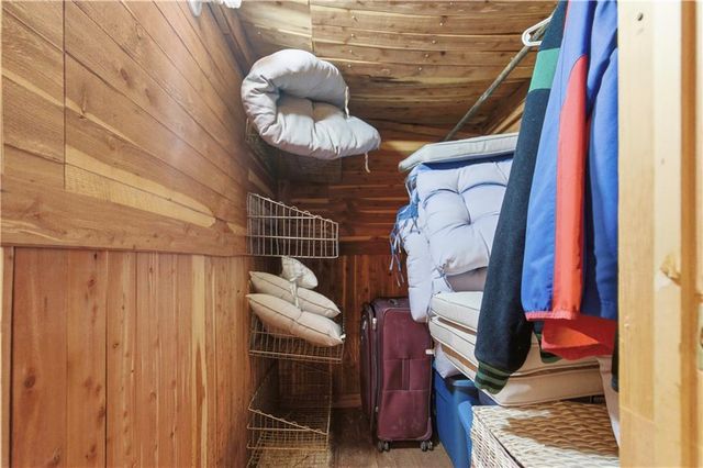 5617 W 86th Terrace, Overland Park, KS 66207