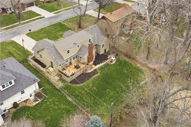 5617 W 86th Terrace, Overland Park, KS 66207