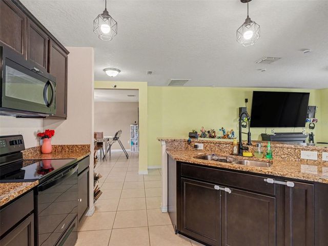 820 CHATHAM WALK DRIVE, Ruskin, FL 33570