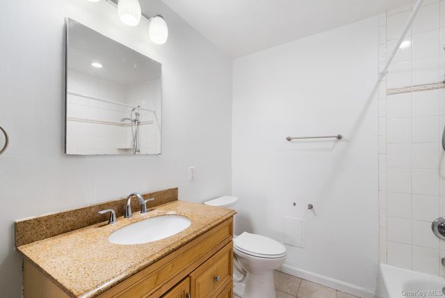 3 Charles Lane 2B, Pomona, NY 10970