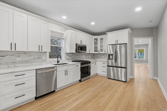 2159 N Parkside Avenue, Chicago, IL 60639