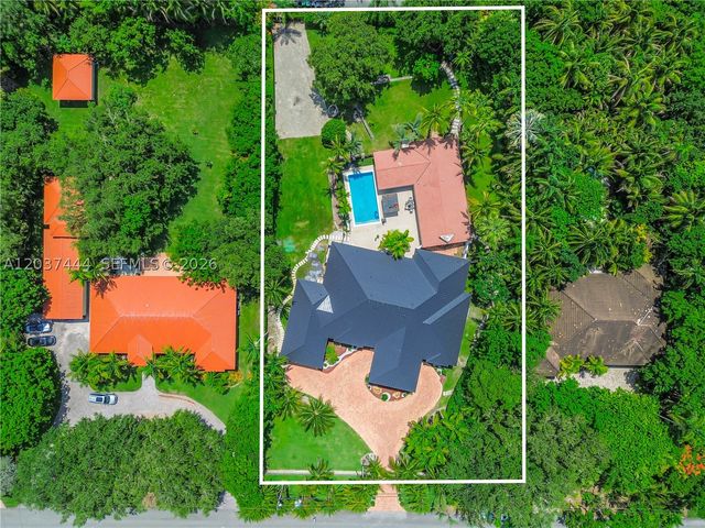 12201 SW 92nd Ave, Miami, FL 33176