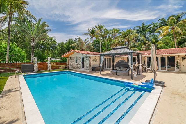 12201 SW 92nd Ave, Miami, FL 33176