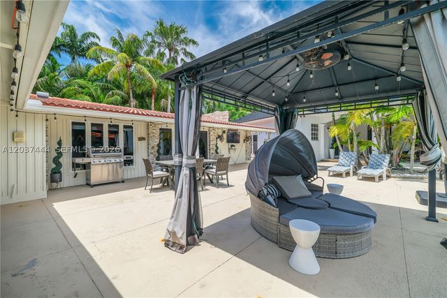 12201 SW 92nd Ave, Miami, FL 33176