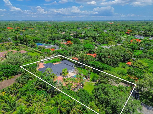 12201 SW 92nd Ave, Miami, FL 33176