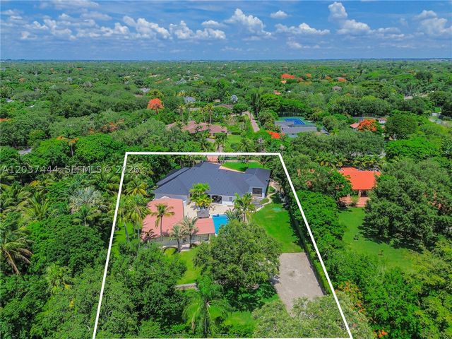 12201 SW 92nd Ave, Miami, FL 33176