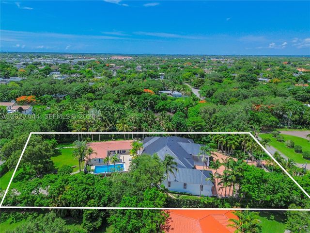 12201 SW 92nd Ave, Miami, FL 33176