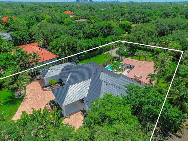 12201 SW 92nd Ave, Miami, FL 33176