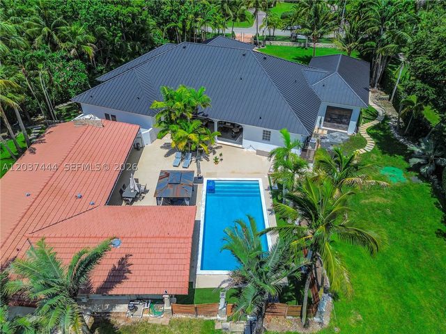 12201 SW 92nd Ave, Miami, FL 33176