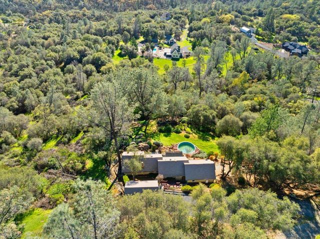 3110 Iron Mine Rd, Auburn, CA 95602