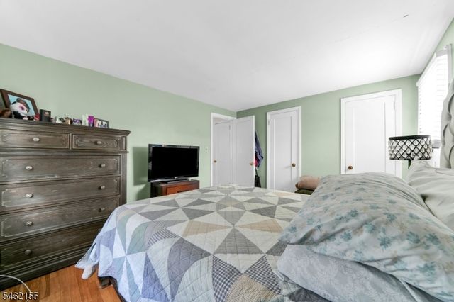 35 E 7Th St, Clifton City, NJ 07011