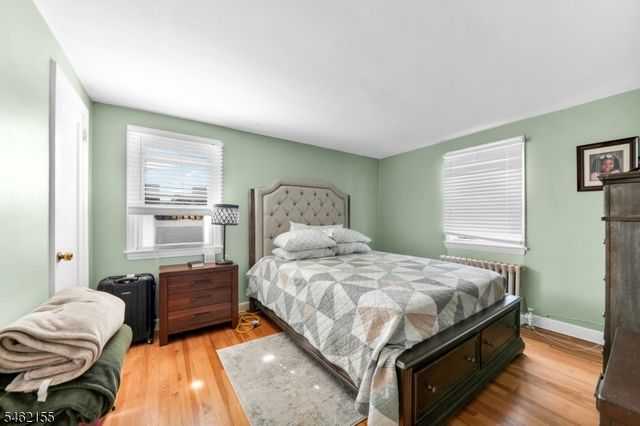 35 E 7Th St, Clifton City, NJ 07011