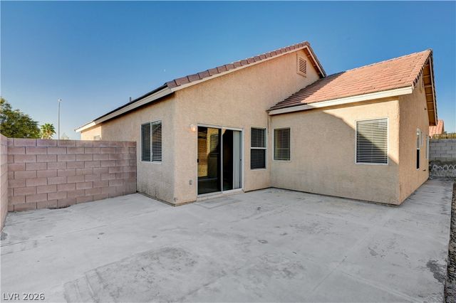 3020 Mastercraft Avenue, North Las Vegas, NV 89031