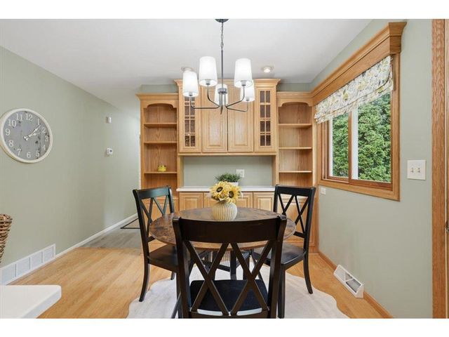 832 Bartosh Lane, River Falls, WI 54022