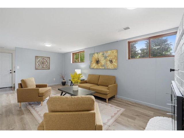 832 Bartosh Lane, River Falls, WI 54022