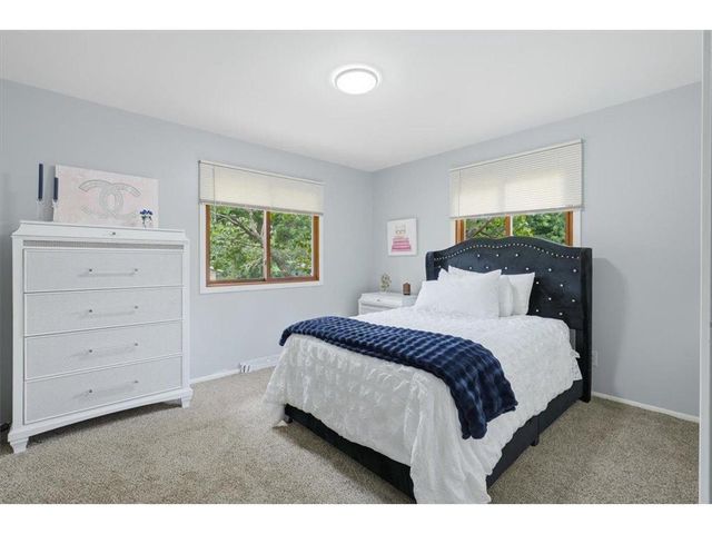 832 Bartosh Lane, River Falls, WI 54022