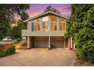 832 Bartosh Lane, River Falls, WI 54022