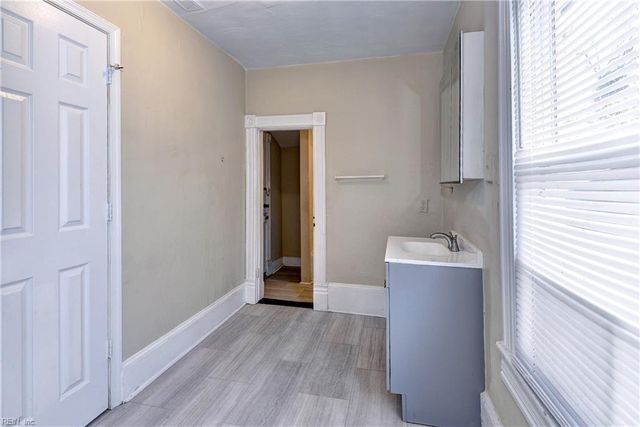 1220 29th ST, Newport News, VA 23607