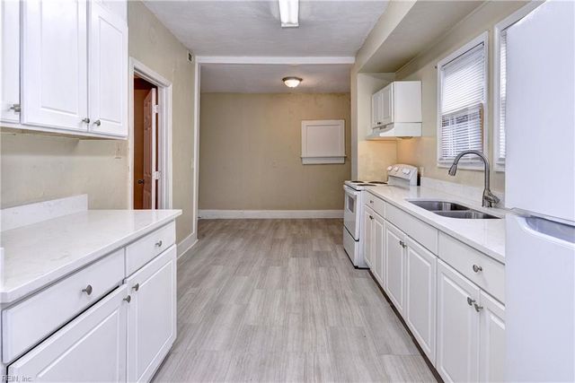 1220 29th ST, Newport News, VA 23607