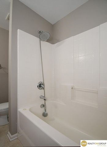 11002 Girard Street, Omaha, NE 68142