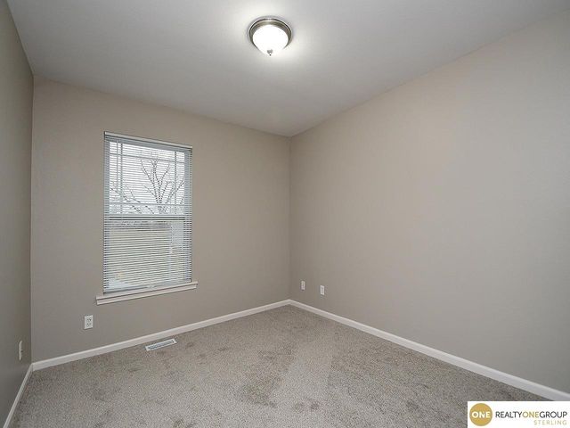 11002 Girard Street, Omaha, NE 68142