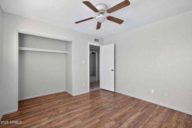 8727 W CAMPBELL Avenue, Phoenix, AZ 85037