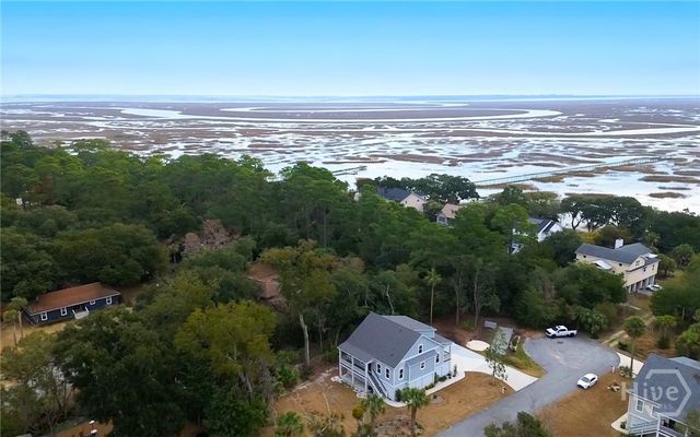 122 North Street, Savannah, GA 31410