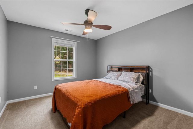 163 Gladstone Way, Rocky Face, GA 30740