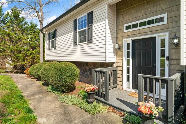 163 Gladstone Way, Rocky Face, GA 30740