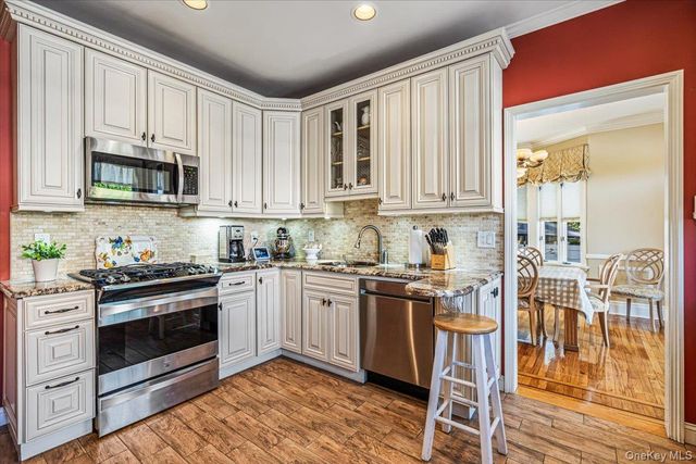 1003 149th Street, Whitestone, NY 11357