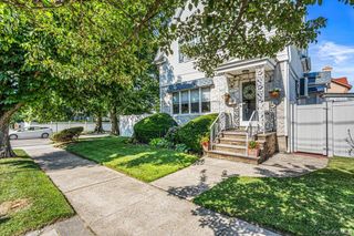 1003 149th Street, Whitestone, NY 11357