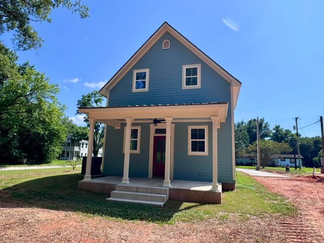 702 N Soda, Jefferson, TX 75657