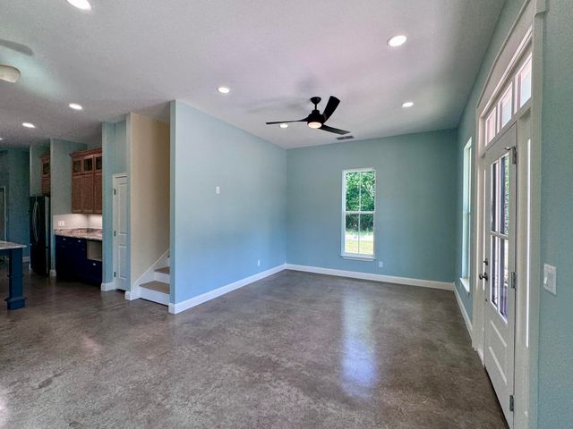 702 N Soda, Jefferson, TX 75657