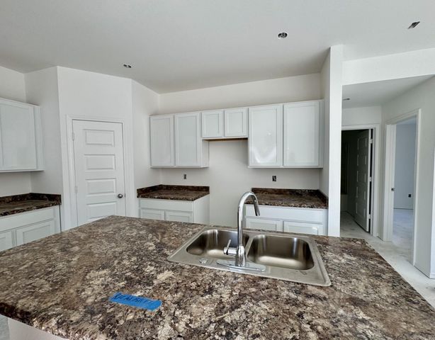 8080 Chesapeake Trail, Bauxite, AR 72011