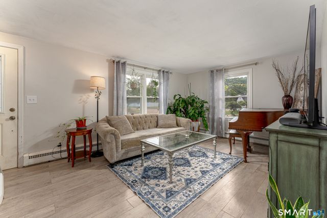 6 Nicholas Drive, East Haven, CT 06512