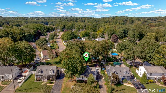 6 Nicholas Drive, East Haven, CT 06512