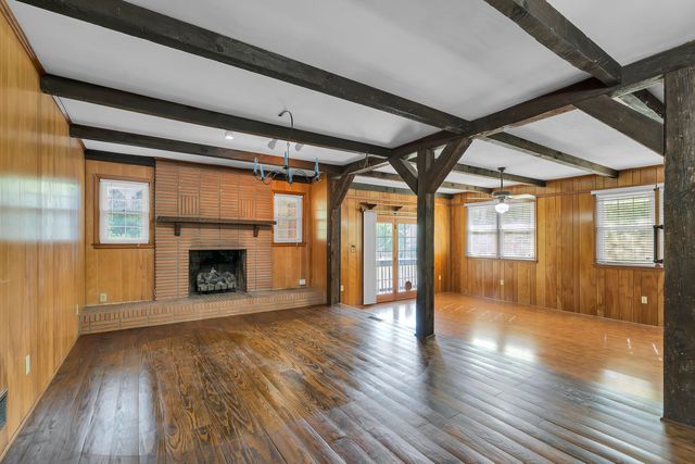 119 Old Cooper Mill Road, Spartanburg, SC 29307