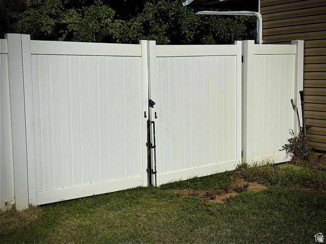 361 E 1900 N, North Ogden, UT 84414