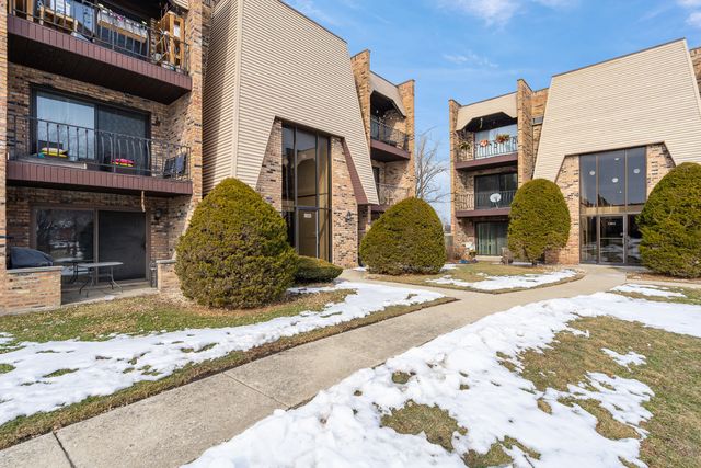 7306 BLACKSTONE Avenue 2, Justice, IL 60458