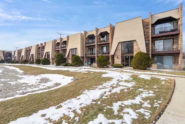 7306 BLACKSTONE Avenue 2, Justice, IL 60458