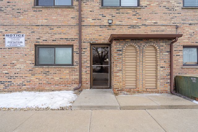 7306 BLACKSTONE Avenue 2, Justice, IL 60458