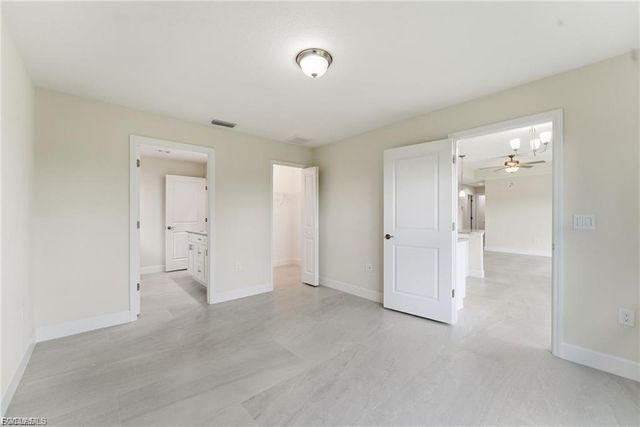 2601 48th ST W, Lehigh Acres, FL 33971