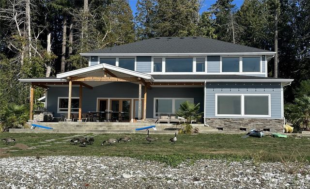 19253 E State Route 106, Belfair, WA 98528