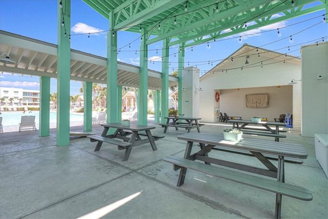 630 Center Square West 307, Port Aransas, TX 78373