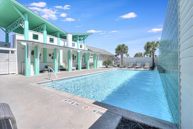 630 Center Square West 307, Port Aransas, TX 78373