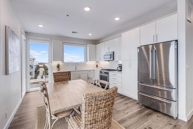 630 Center Square West 307, Port Aransas, TX 78373